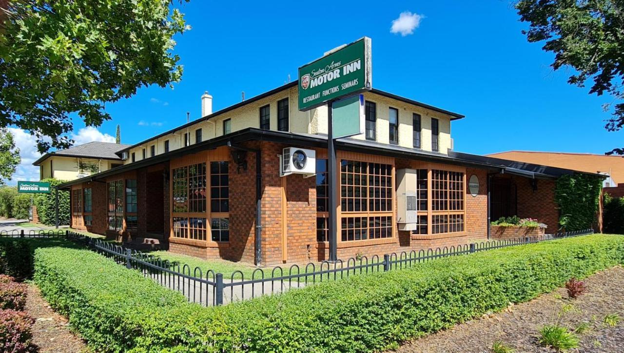 אלבורי Seaton Arms Motor Inn מראה חיצוני תמונה