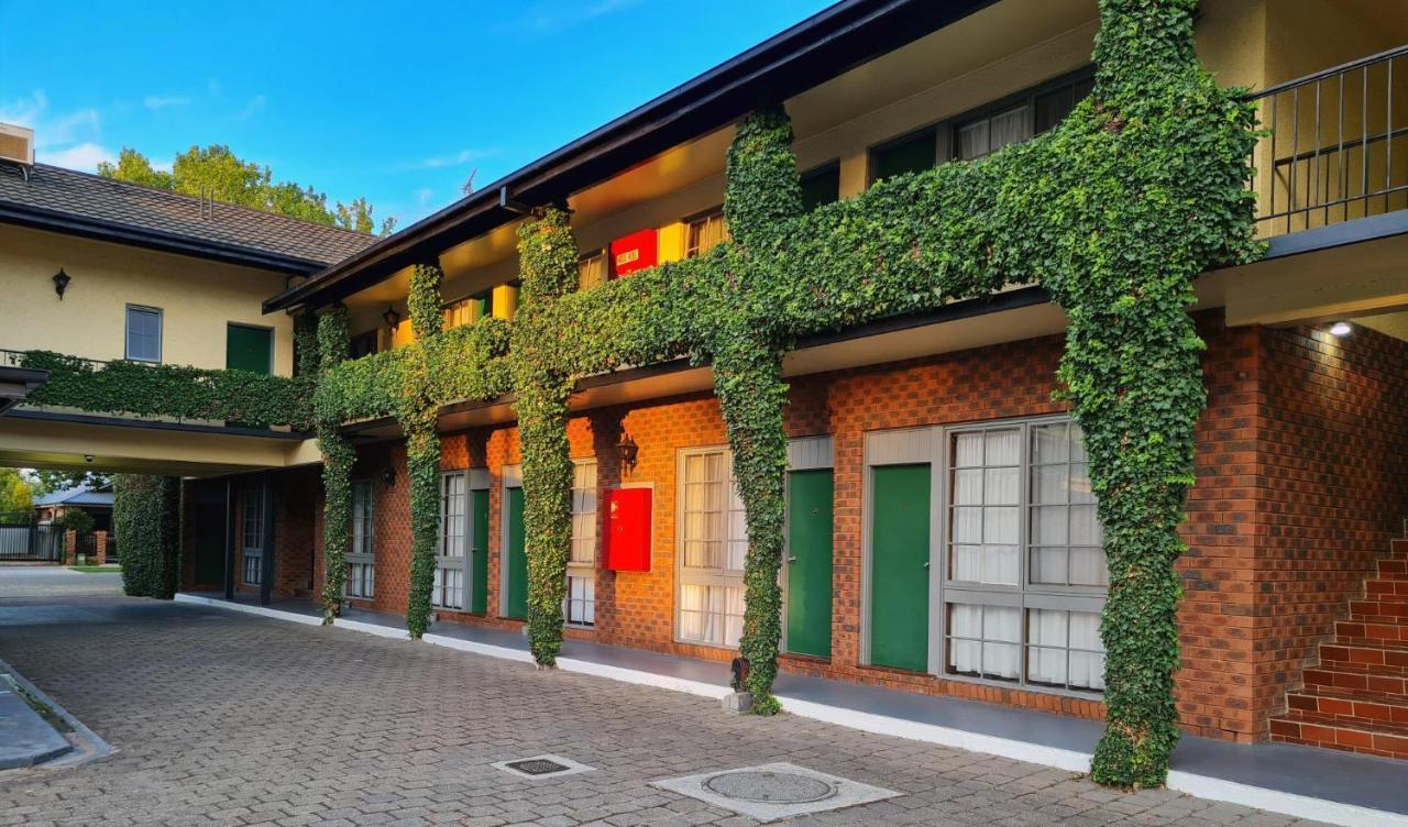 אלבורי Seaton Arms Motor Inn מראה חיצוני תמונה