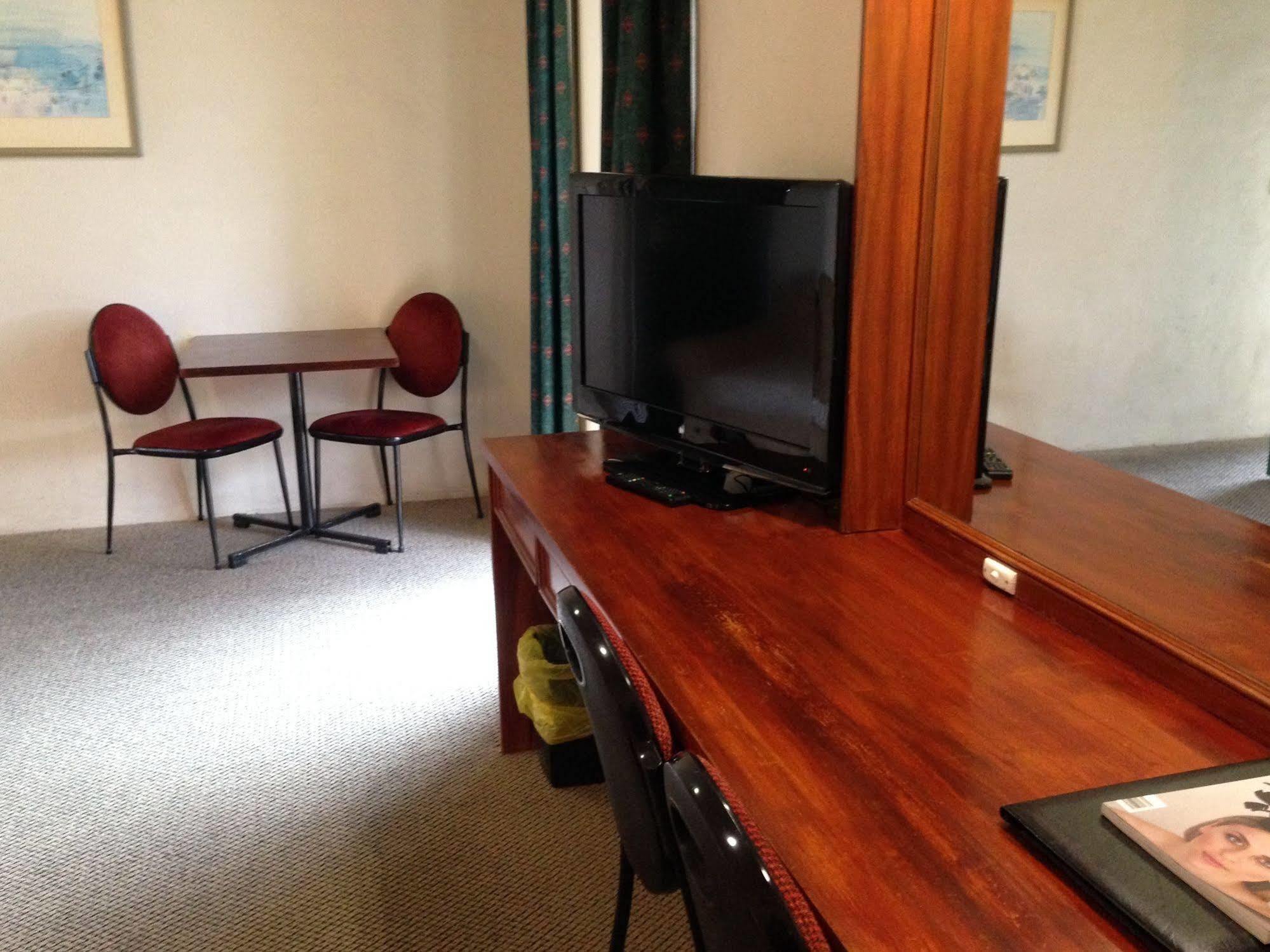 אלבורי Seaton Arms Motor Inn מראה חיצוני תמונה