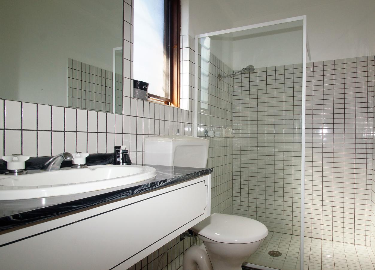אלבורי Seaton Arms Motor Inn מראה חיצוני תמונה